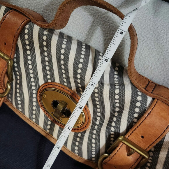 Fossil Brand Canvas Flap Twist Lock Messenger Bag Crossbody Purse Blue Leather - Picture 12 of 13